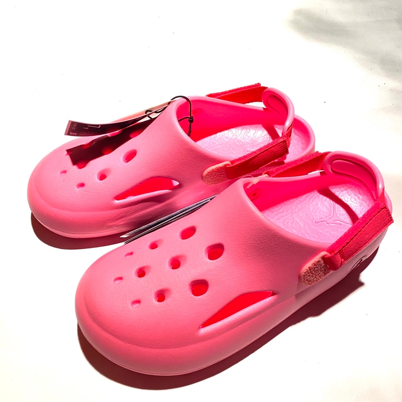 Nike GS Jordan Hydrip "Digital Pink/Racer Pink"