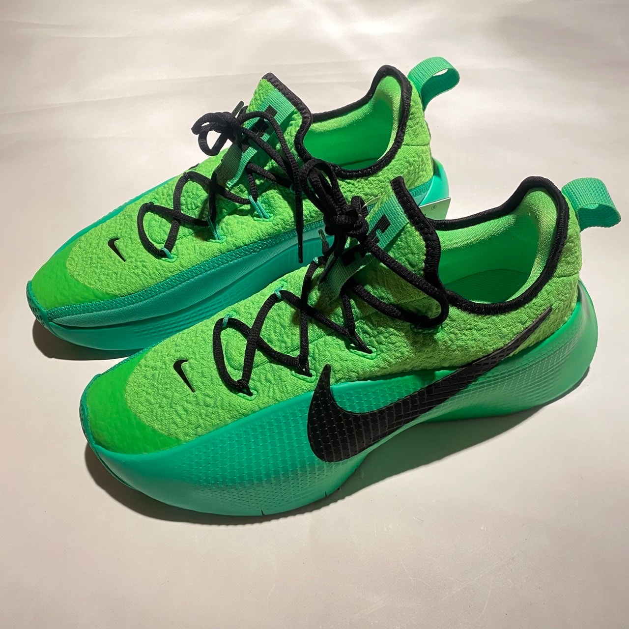 Nike LeBron TR1 "Green Strike/Green Shock/Fir"