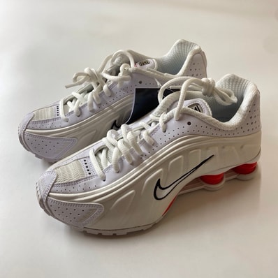 Nike Women's Shox R4 "White/Phantom/Picante Red/White"
