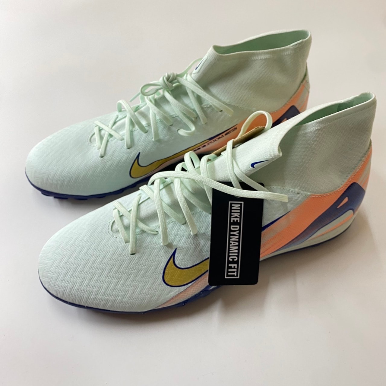 ナイキ スーパーフライ10 アカデミー マーキュリアル ドリーム スピード "ベアリーグリーン/クリムゾンパルス/メタリックゴールドコイン"