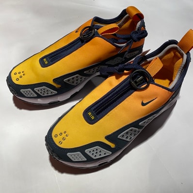 Nike Women's Air Max SNDR "Canyon Gold and Deep Ocean"