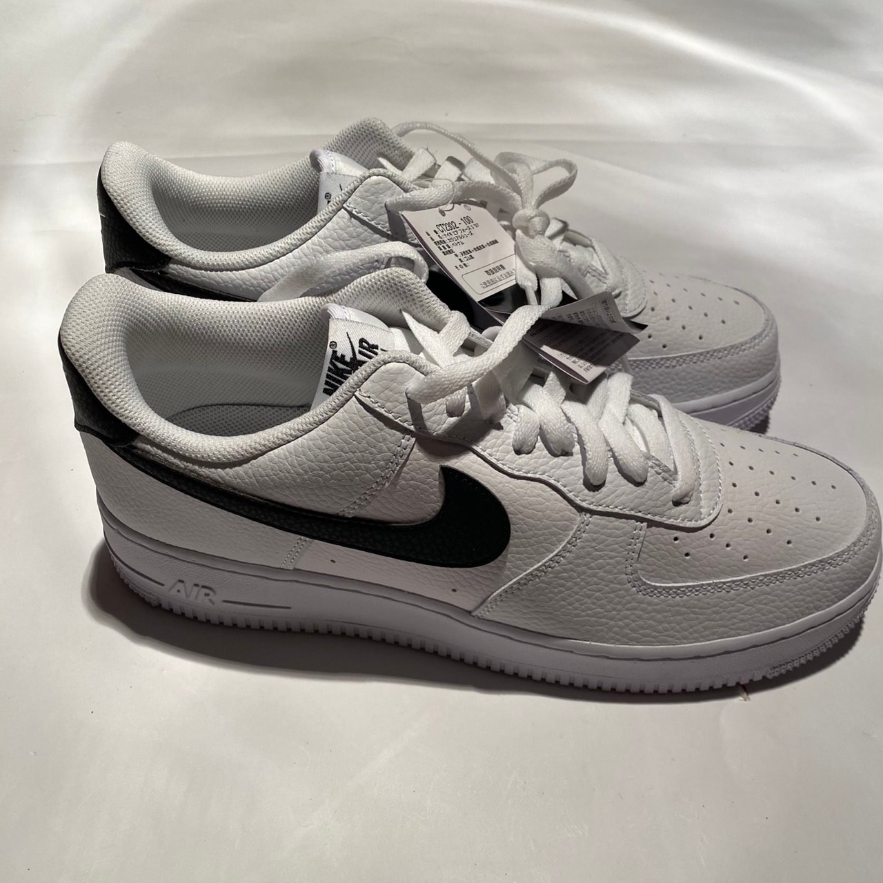 Nike Air Force 1 Low '07 "White Black Pebbled Leather"