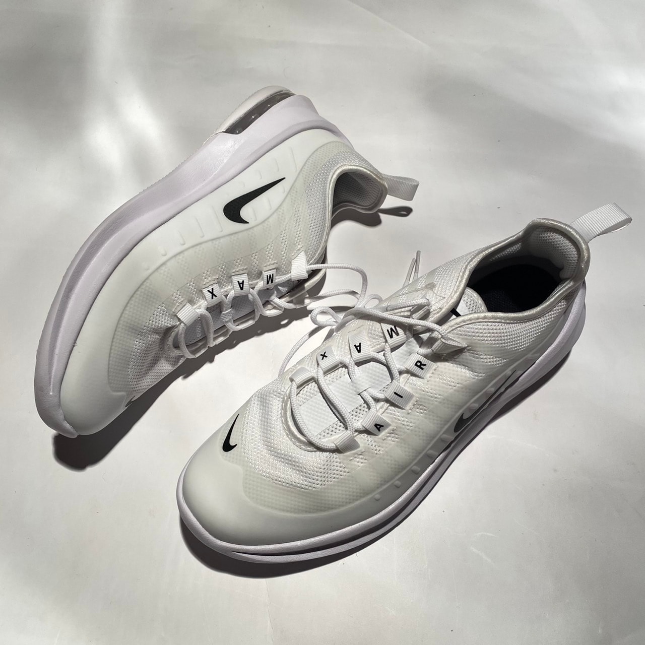 Nike GS Air Max Axis "White/Black"