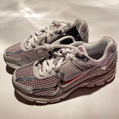 Nike Women's Zoom Vomero 5 "Vast Grey/Metallic Silver"
