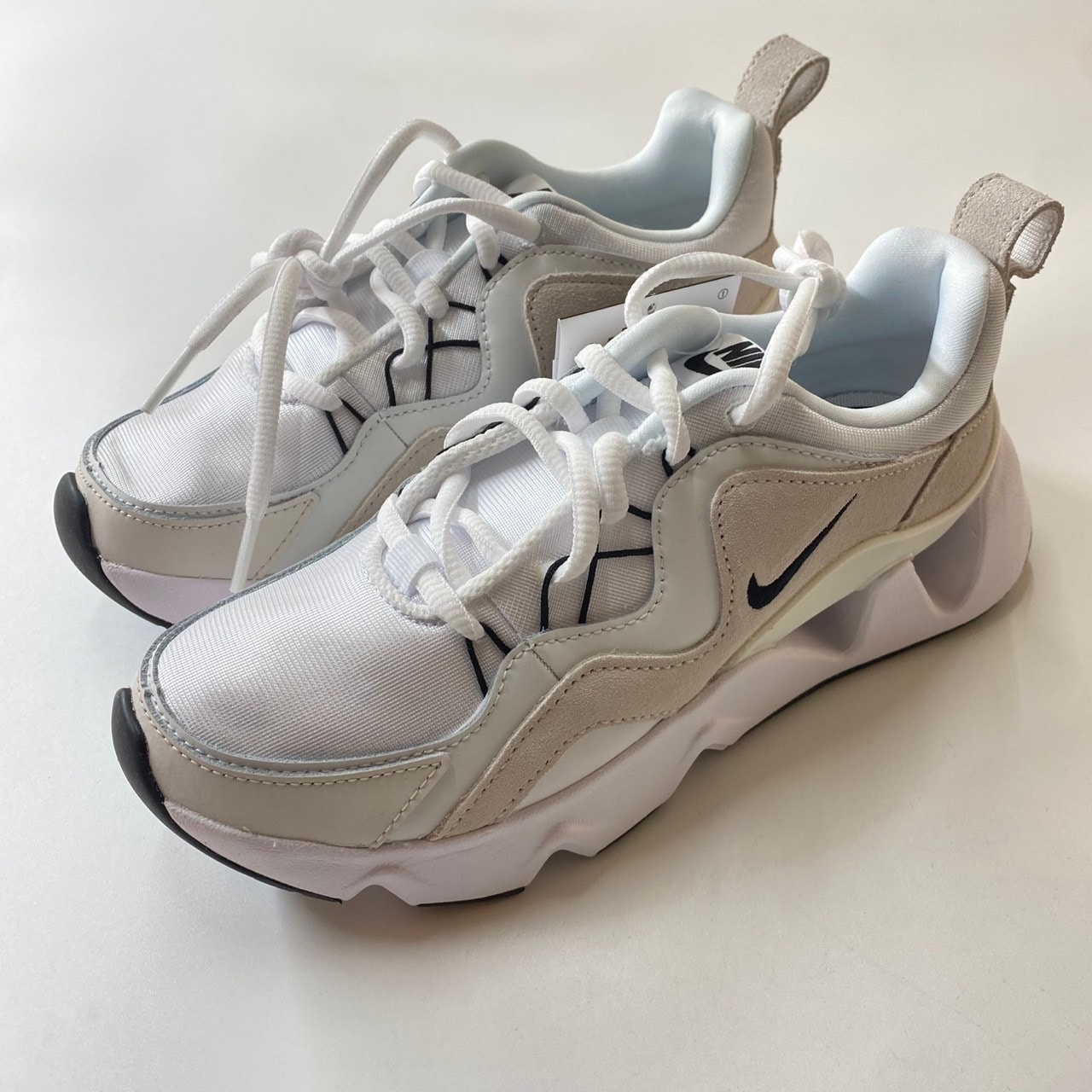 Nike Women's RYZ 365 "White/Summit White/Phantom/Black"