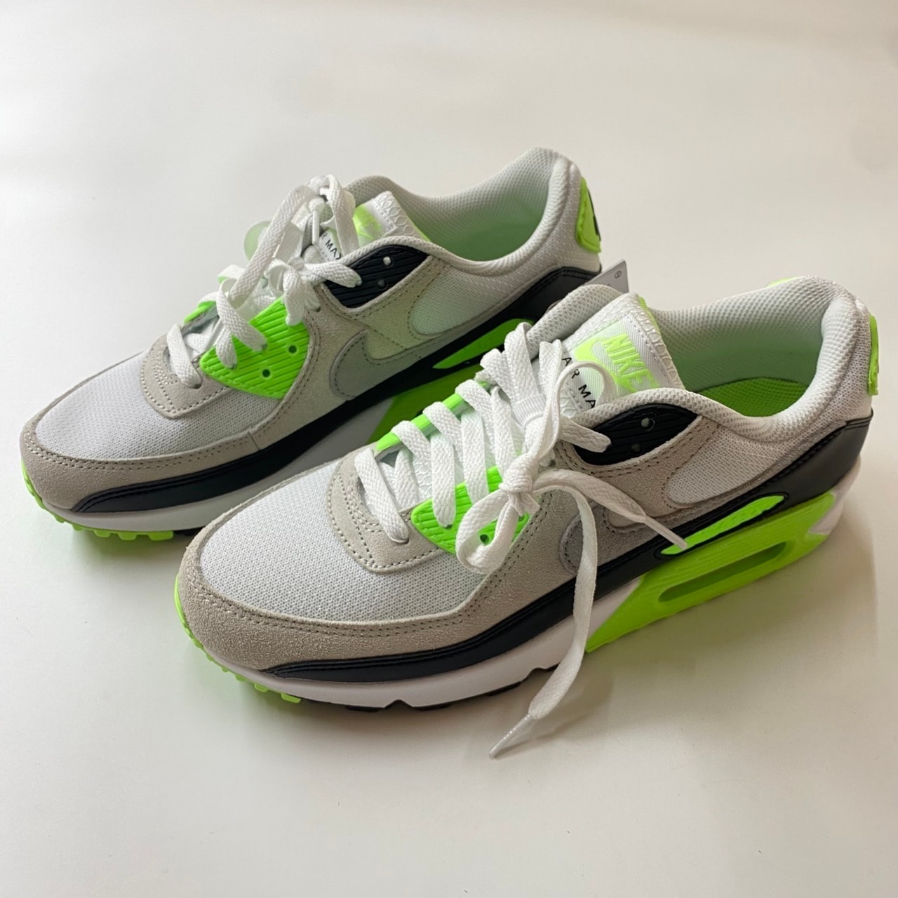Nike Air Max 90 "Neon Green"