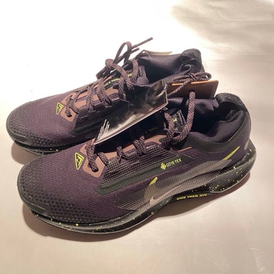 Nike Pegasus Trail 5 GORE-TEX "Black/Phantom/Tattoo/Volt Ice"