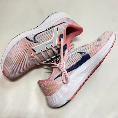 Nike Women's Air Zoom Pegasus 40 Premium "Pearl Pink/Coral Chalk/White/Midnight Navy"