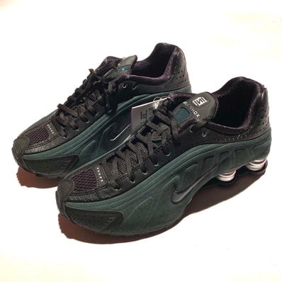 Nike Women's Shox R4 "Black Suede"