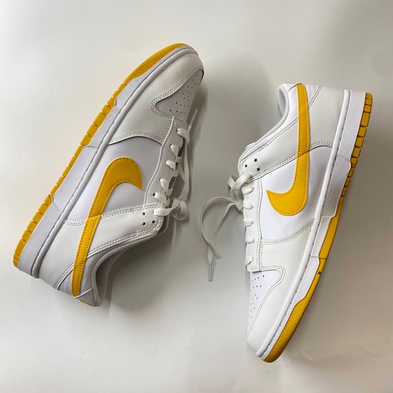 Nike Dunk Low "University Gold"