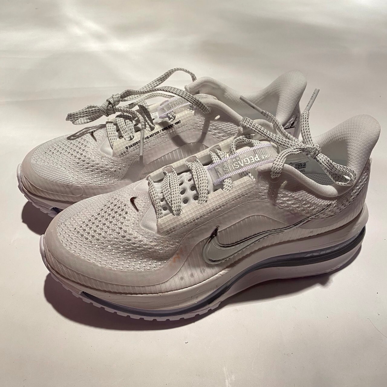 Nike Women's Pegasus Premium "White/Metallic Silver"