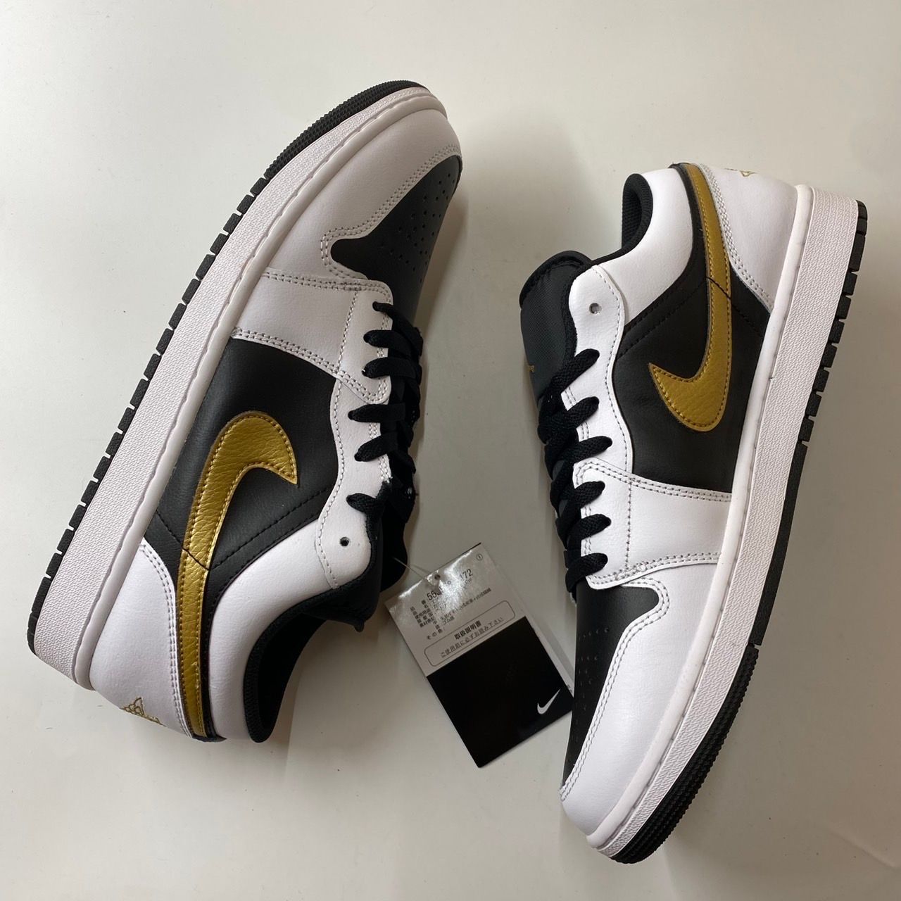 Nike Air Jordan 1 Low "White/Metallic Gold/Black"