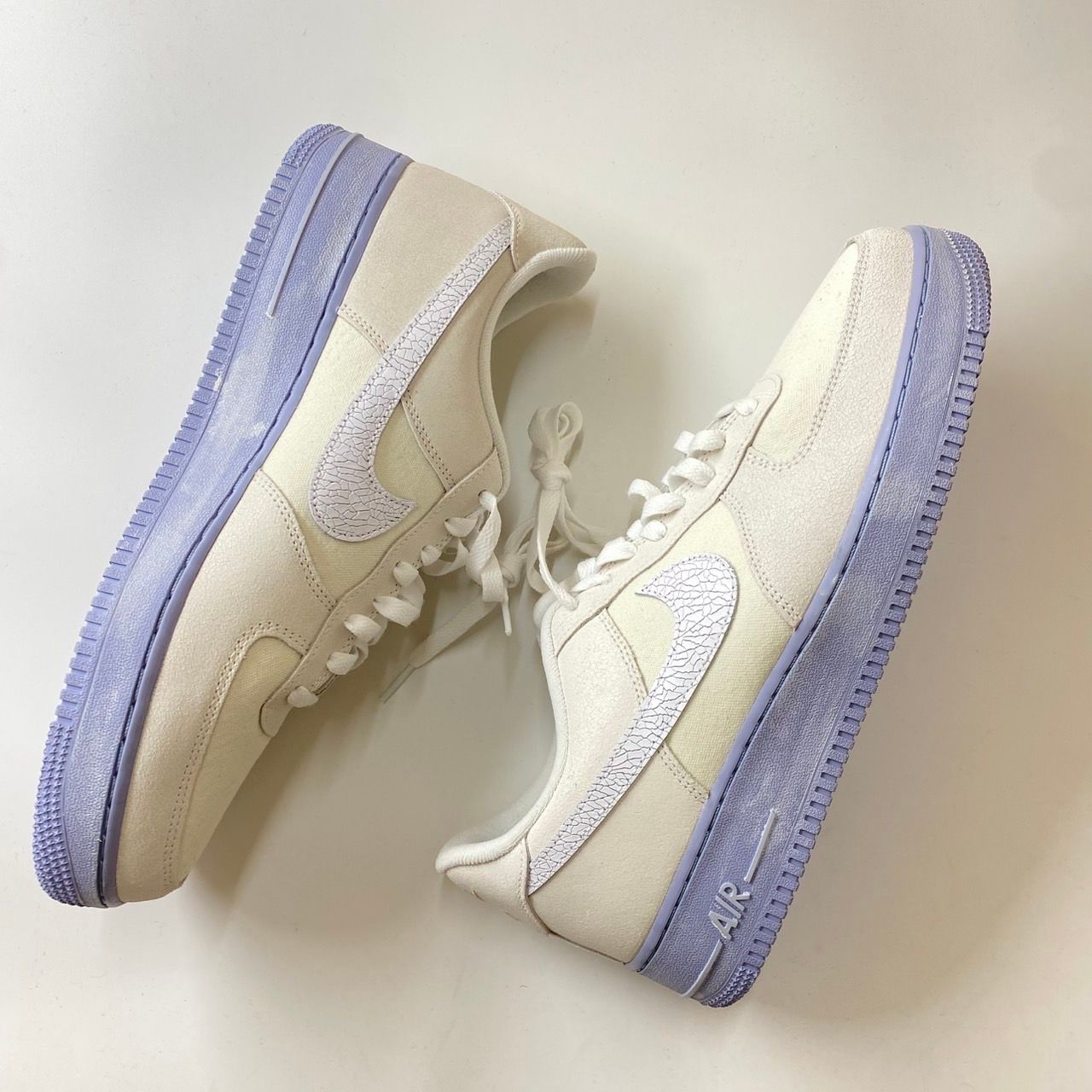 Nike Air Force 1 '07 LV8 EMB "Summit White/Blue Whisper/Football Grey"