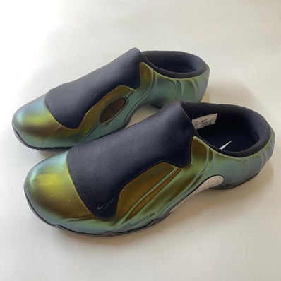 Nike Clogposite "Black and Metallic Gold"