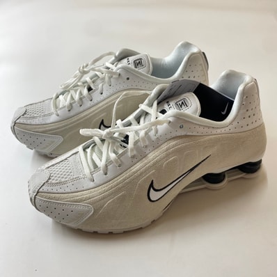 Nike Women's Shox R4 "Black/White"