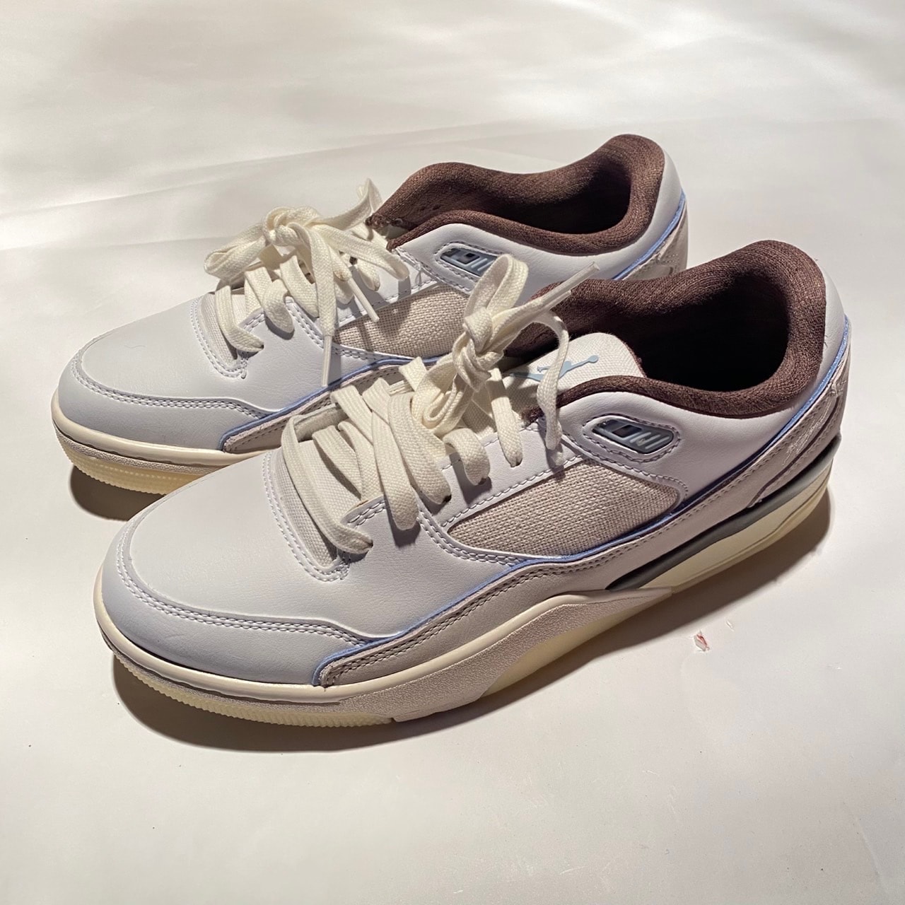 ナイキ ジョーダン フライト コート "セイル/ライトアーモリーブルー/ライトボーン/アイアンストーン"