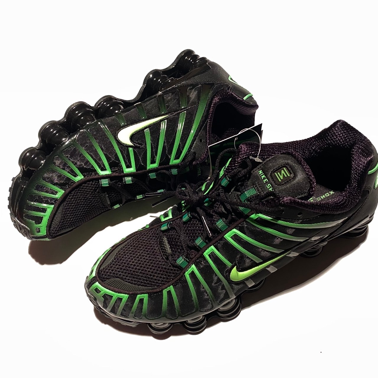ナイキ ショックスTL ブラック/グリーンストライク 26 Nike Shox TL 'Black Green Strike' AV3595-012
