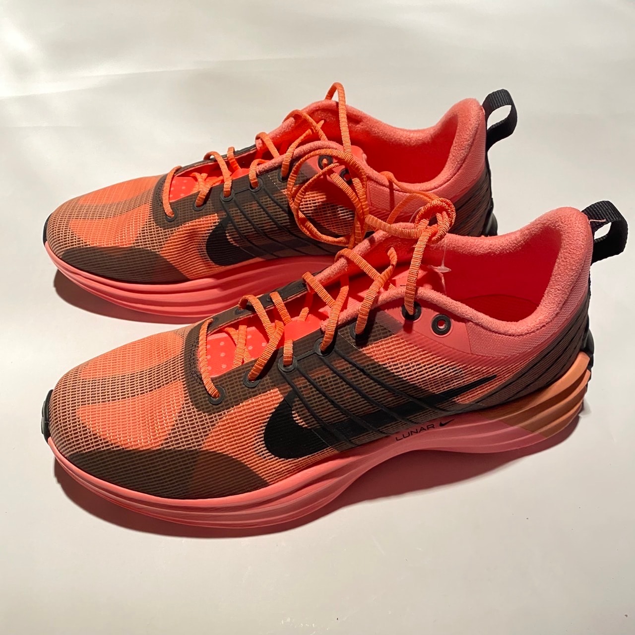 Nike Lunar Roam PRM "Pink Gaze"