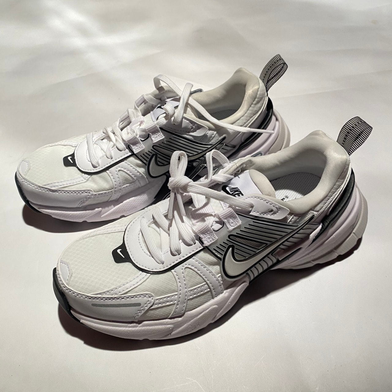 Nike Women's V2K Run "White/Platinum Tint/Summit White/White"