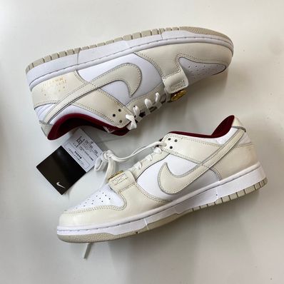 Nike Women's Dunk Low SE Just Do It "Photon Dust"