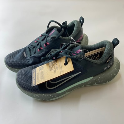 Nike Juniper Trail 2 GORE-TEX "Seaweed/Clay Green/Hyper Pink/Mint Foam"
