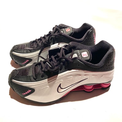 Nike Women's Shox R4 "Black/Pinksicle"