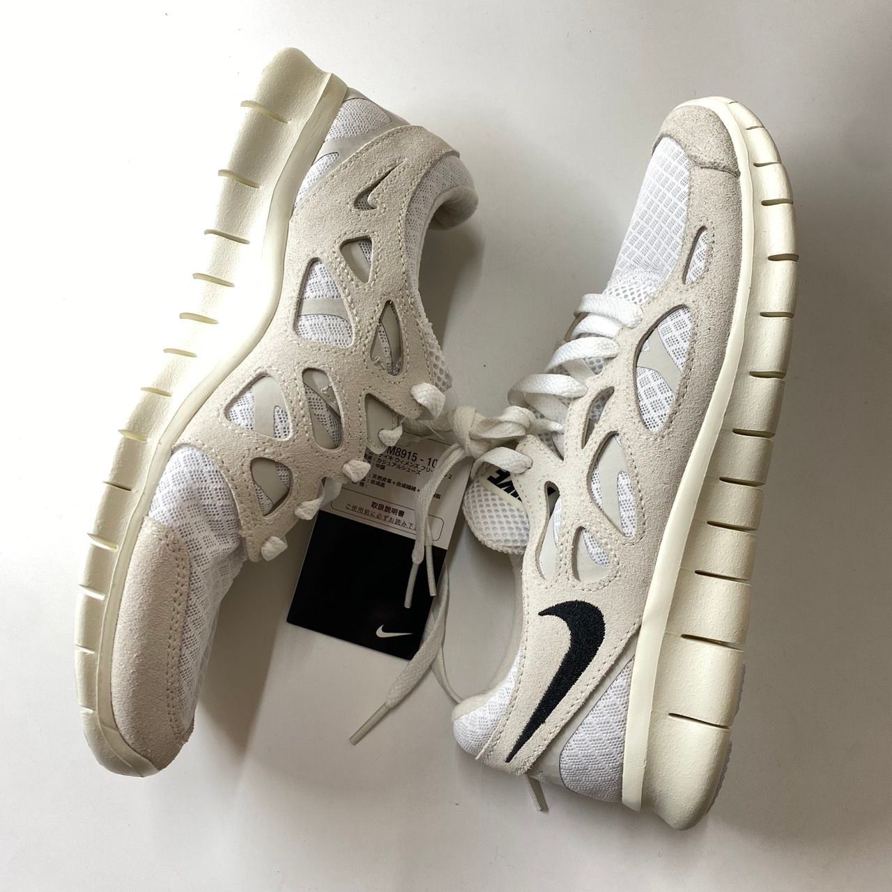 ナイキ ウィメンズ フリー ラン2 "ホワイト/ブラック/ライトボーン/ファントム"