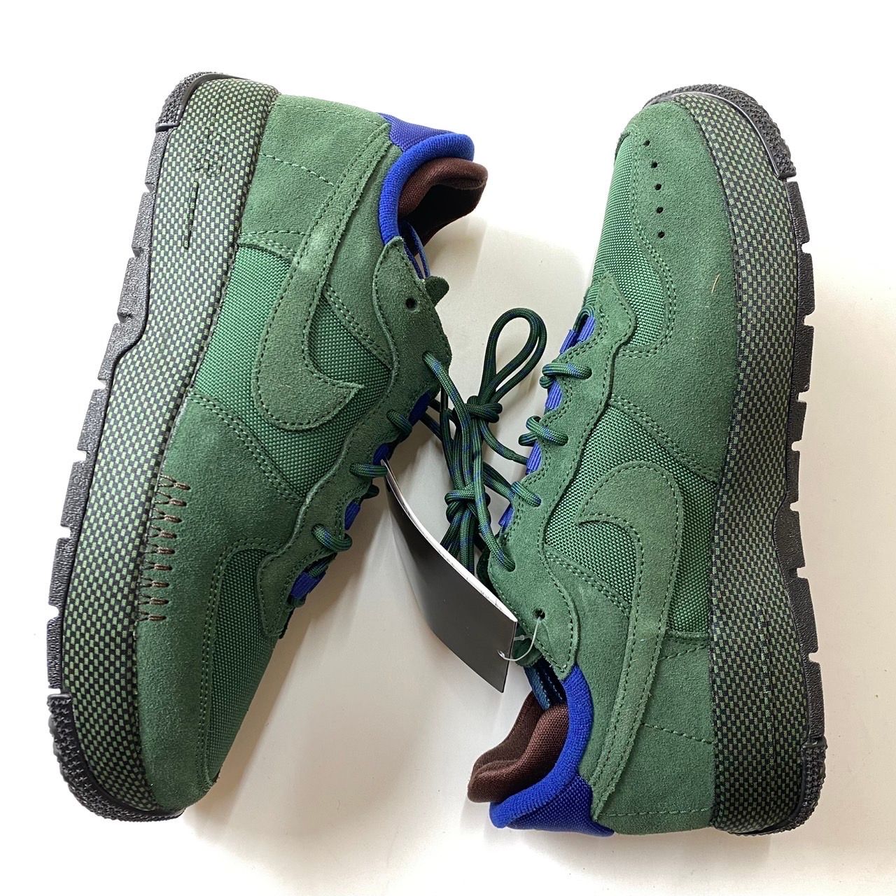 Nike Women's Air Force 1 Wild "Moss Green"