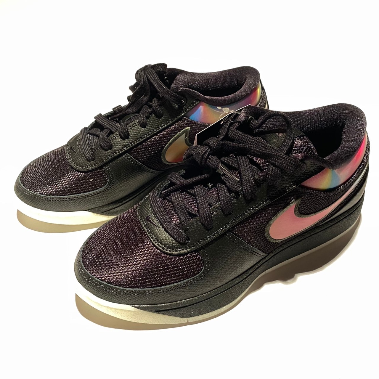 ナイキ ブック1 "ナイト" (IM7442-001/IM7443-001)