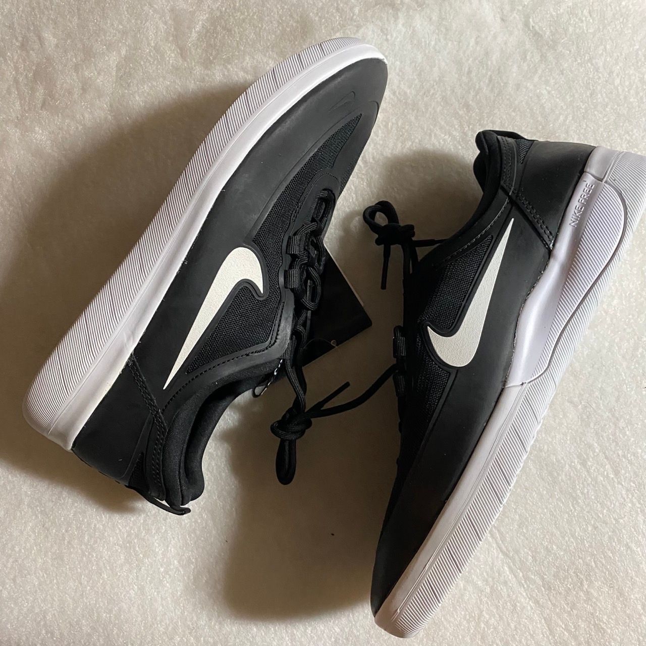 ナイキ SB ニンジャ フリー 2 "ブラック/ホワイト"