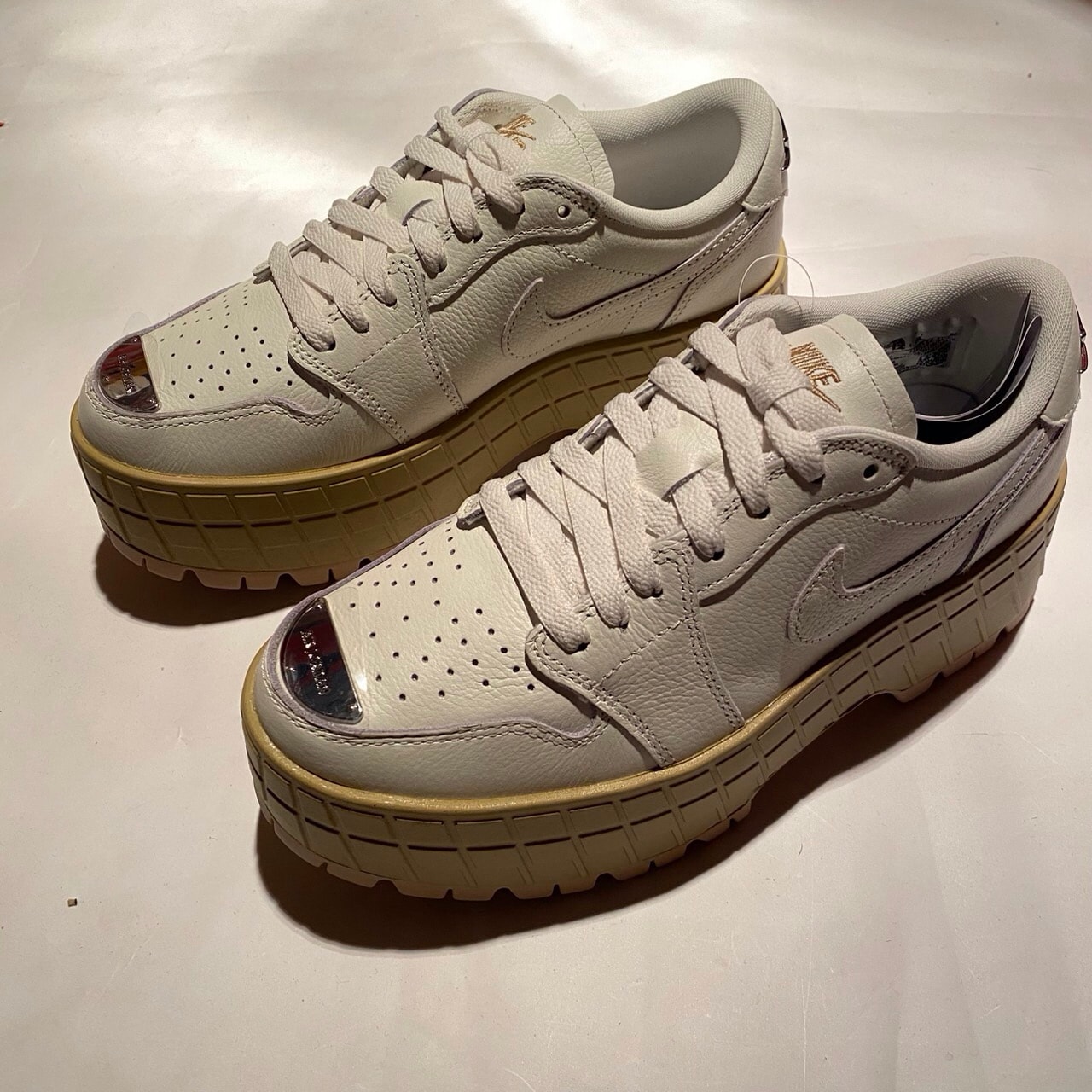 Nike Women's Air Jordan 1 Brooklyn Low "Light Madder Root"