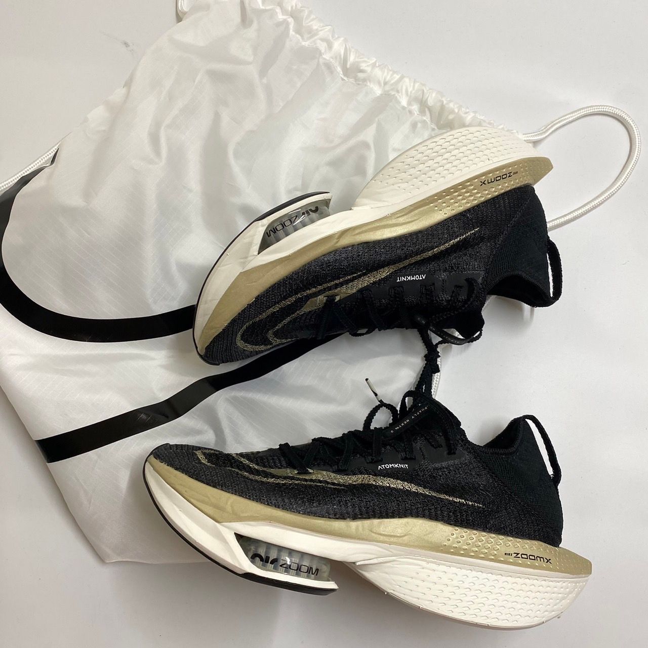 Nike AlphaFly 2 "Black/Sail/Metallic Gold Grain"