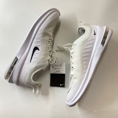 Nike Air Max Axis "White/Black"