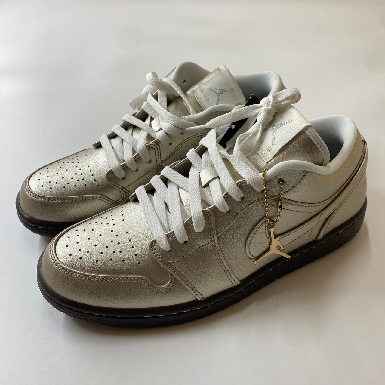 Nike Women's Air Jordan 1 Low SE "Metallic Zinc"