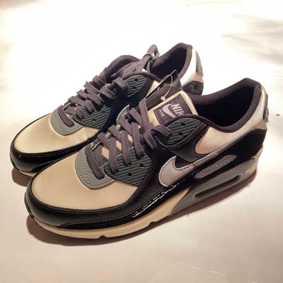 Nike Air Max 90 "Coconut Milk/Black"