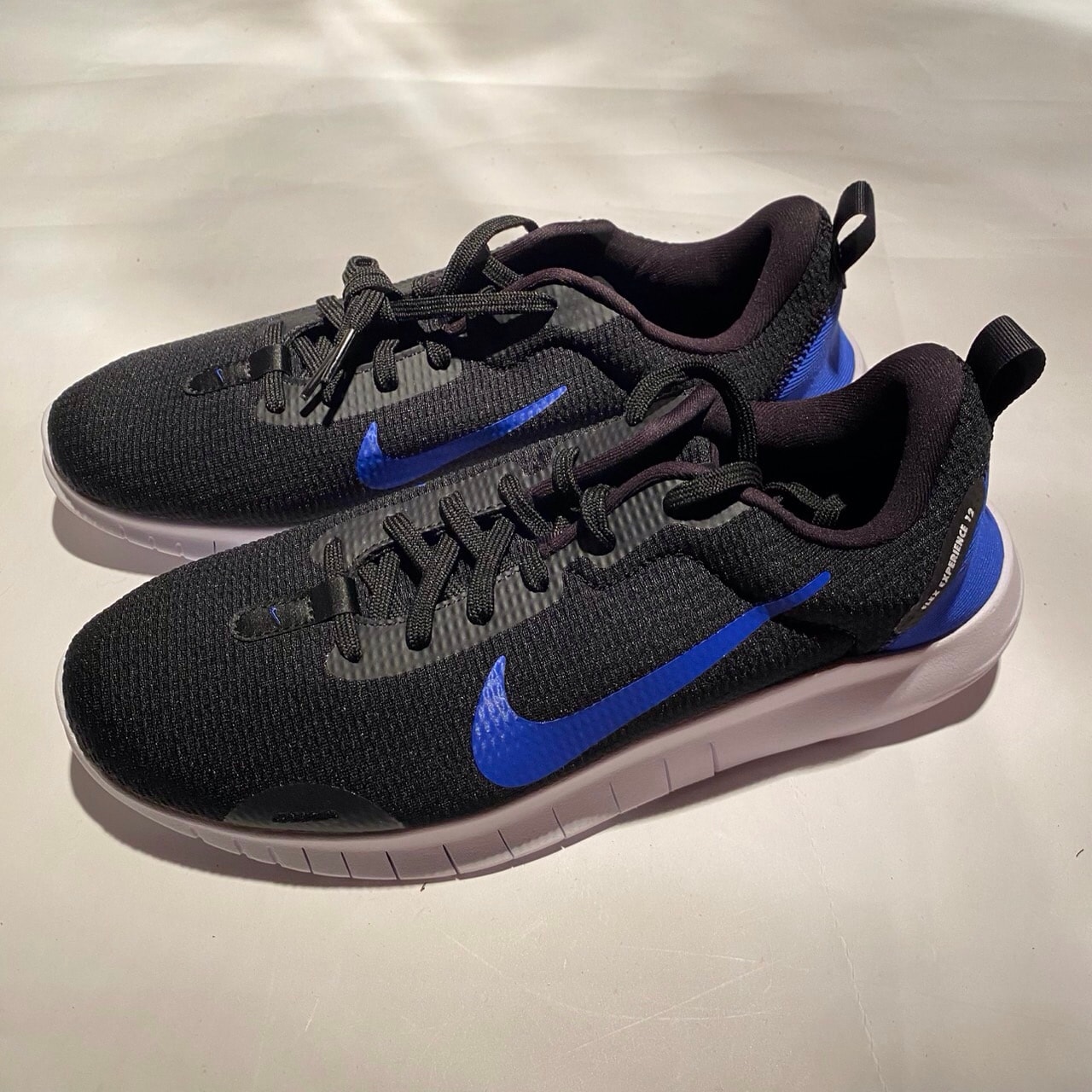 Nike Flex Experience Run 12 "Black/White/Racer Blue"