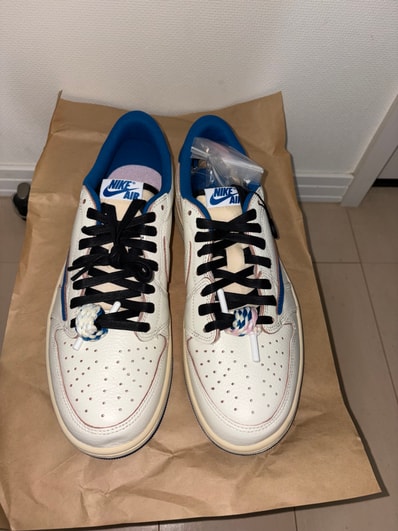 Travis Scott × fragment design × Nike Air Jordan 1 Low OG "Sail/Military Blue"