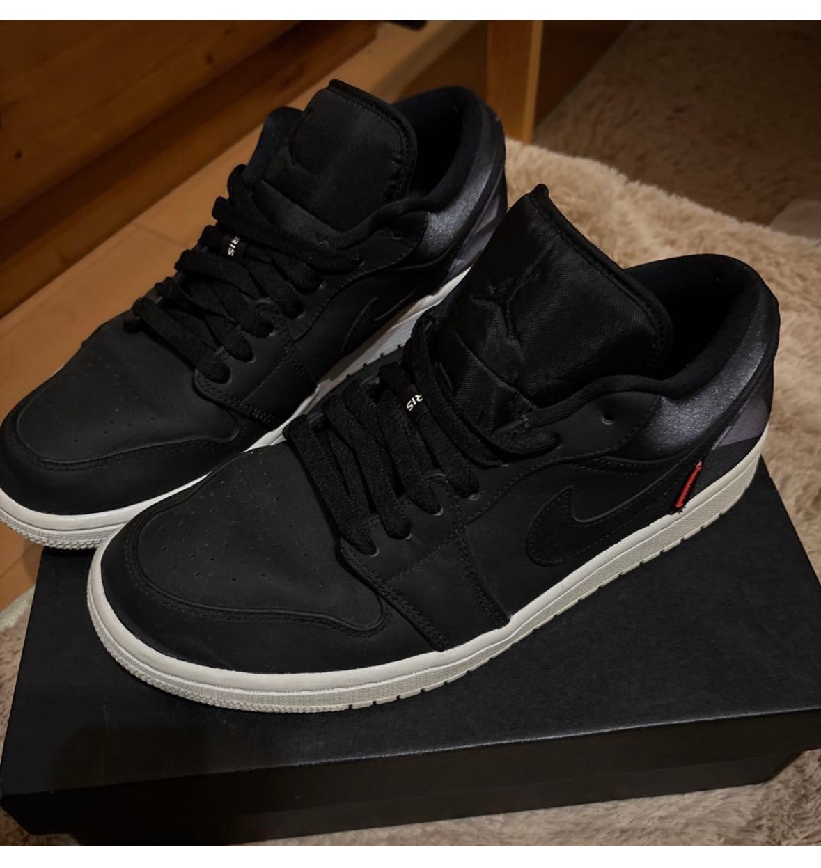 Paris Saint-Germain (PSG) × Nike Air Jordan 1 Low "Black"
