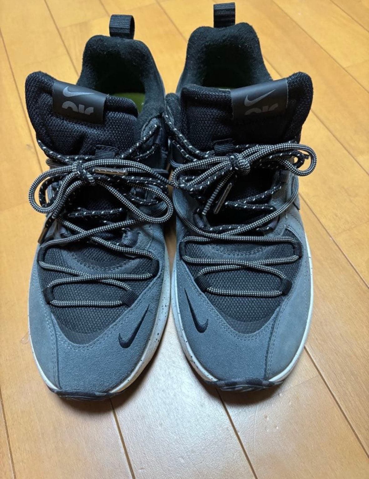 NIKE Women's AIR MAX VIVA "IRON GREY"