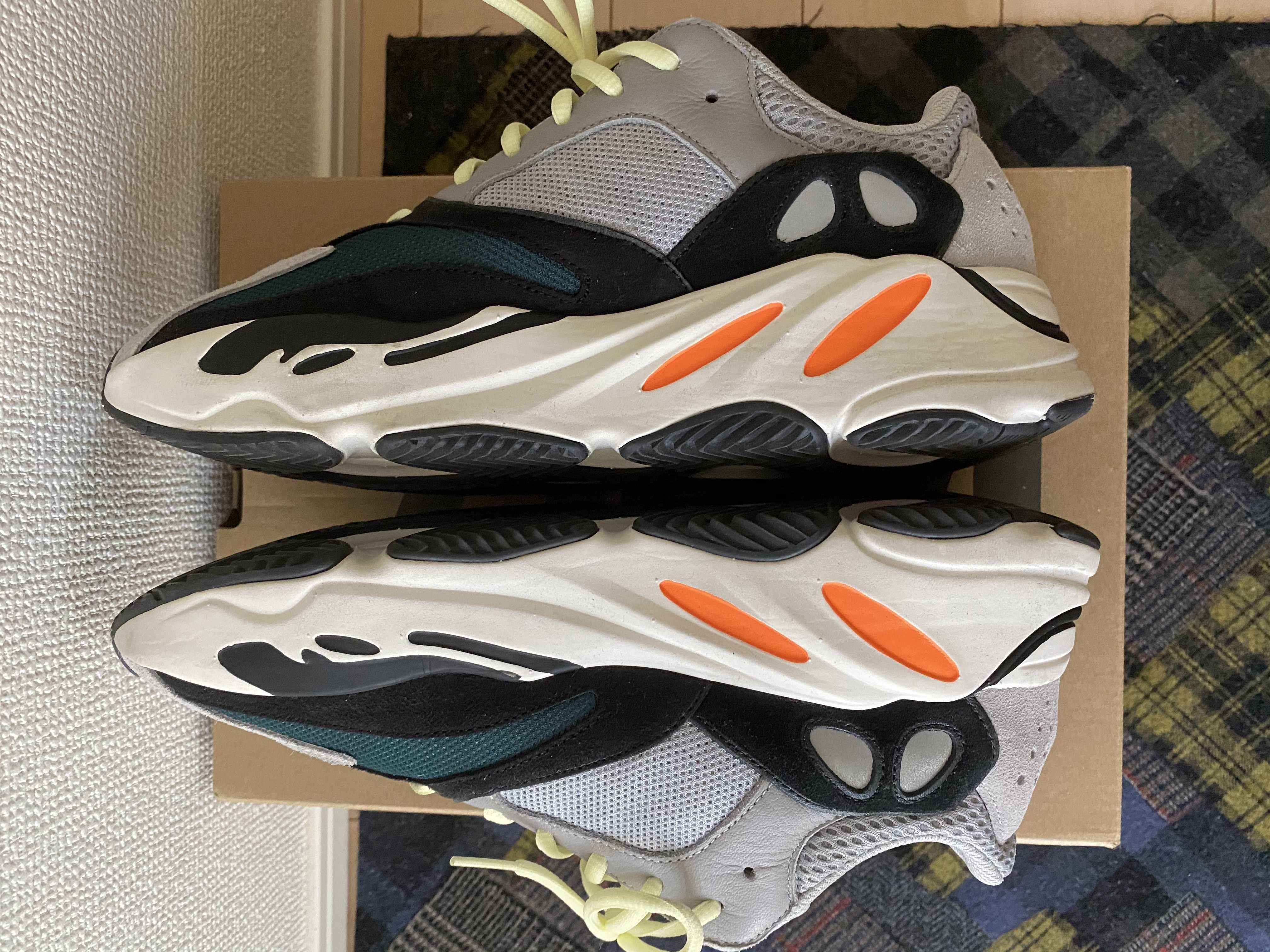 adidas YEEZY Boost 700 "Wave Runner"