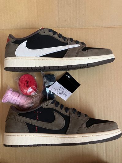 Travis Scott × Nike Air Jordan 1 Low OG SP-T "Black/Dark Mocha"