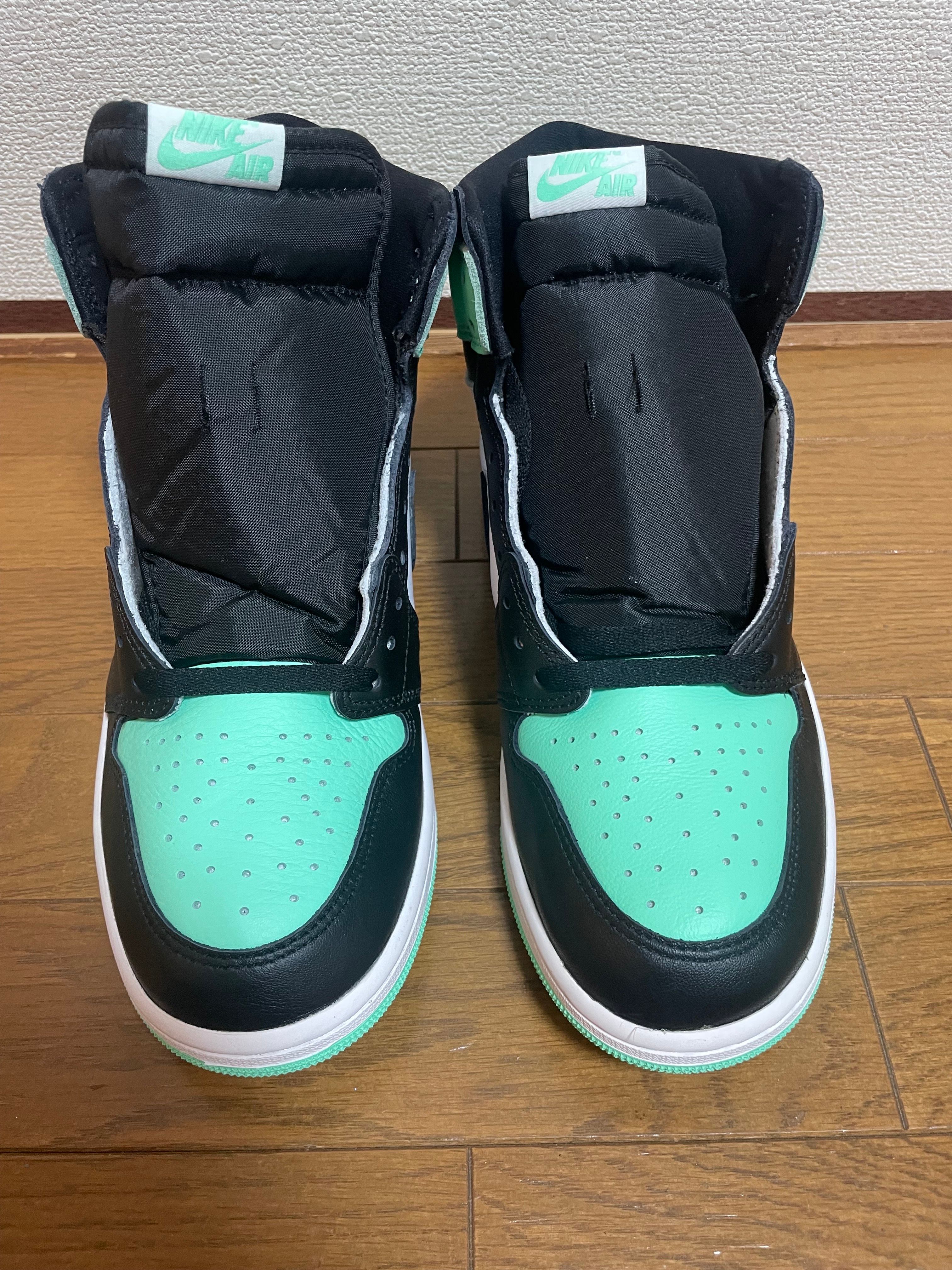 Nike Air Jordan 1 High OG "Green Glow"