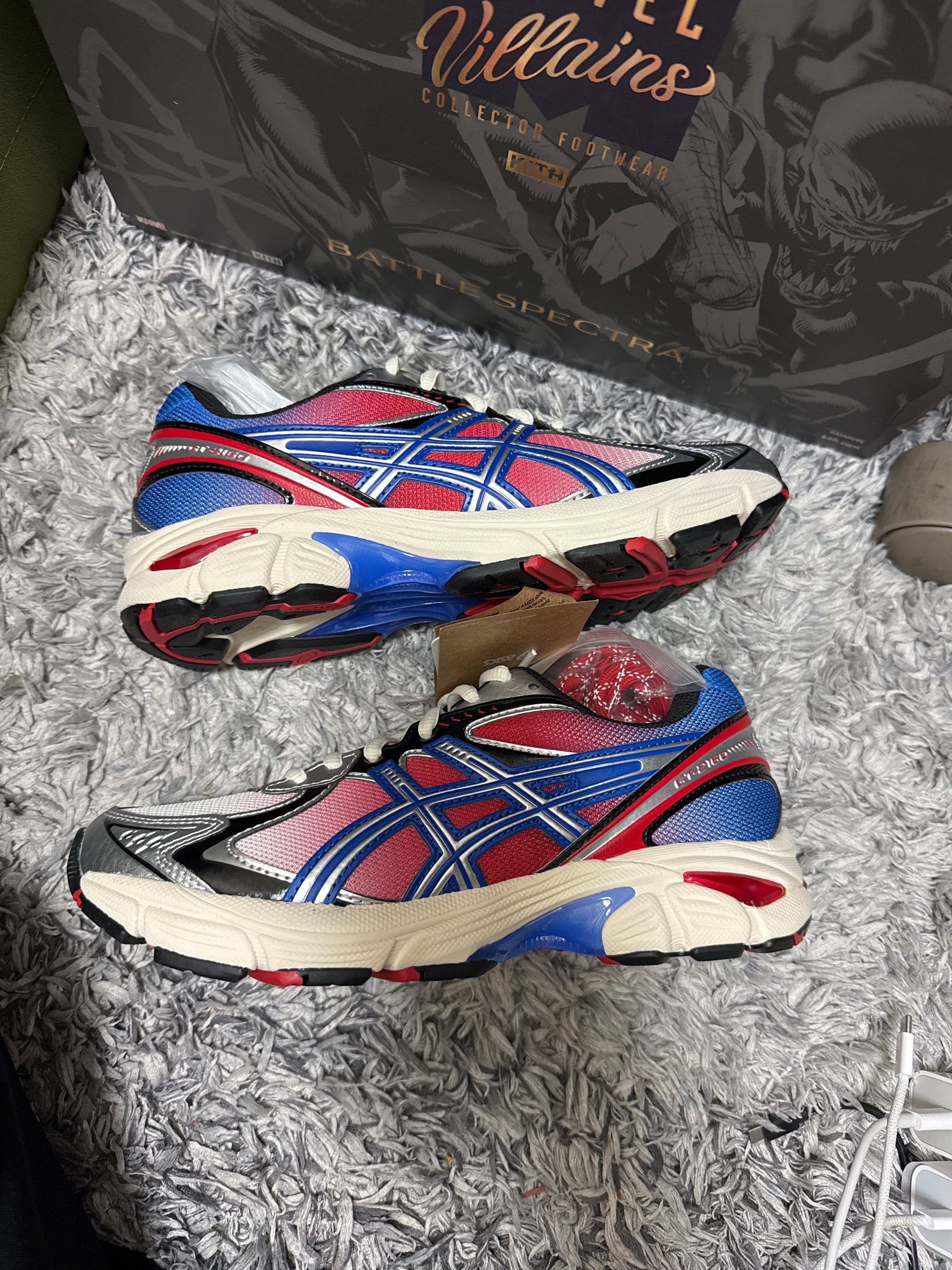 KITH × Marvel Super Villains × Asics GT-2160 "Venom vs. Spiderman Pack"