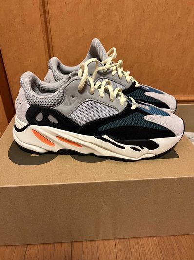 adidas YEEZY Boost 700 "Wave Runner"