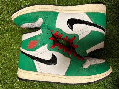 Nike Women's Air Jordan 1 High OG "Lucky Green/White-Sail-Black"