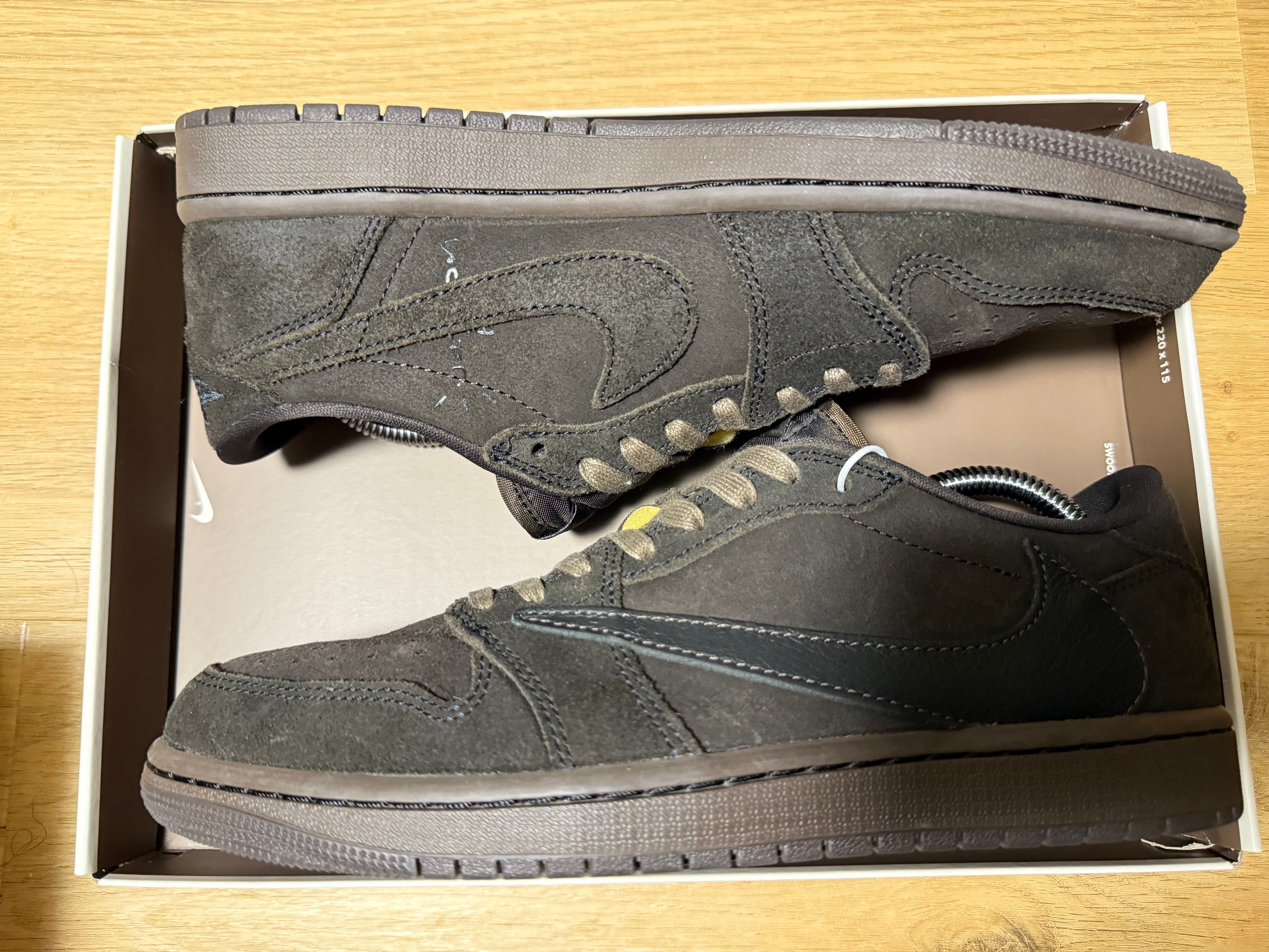 Travis Scott × Nike Air Jordan 1 Low OG SP "Velvet Brown and Dark Mocha"