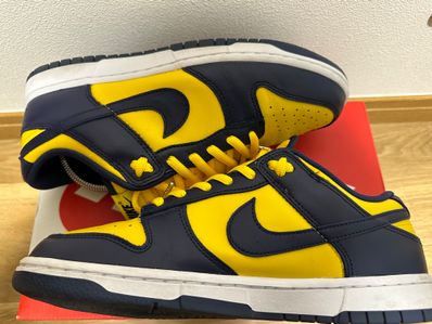 Nike Dunk Low "Michigan"