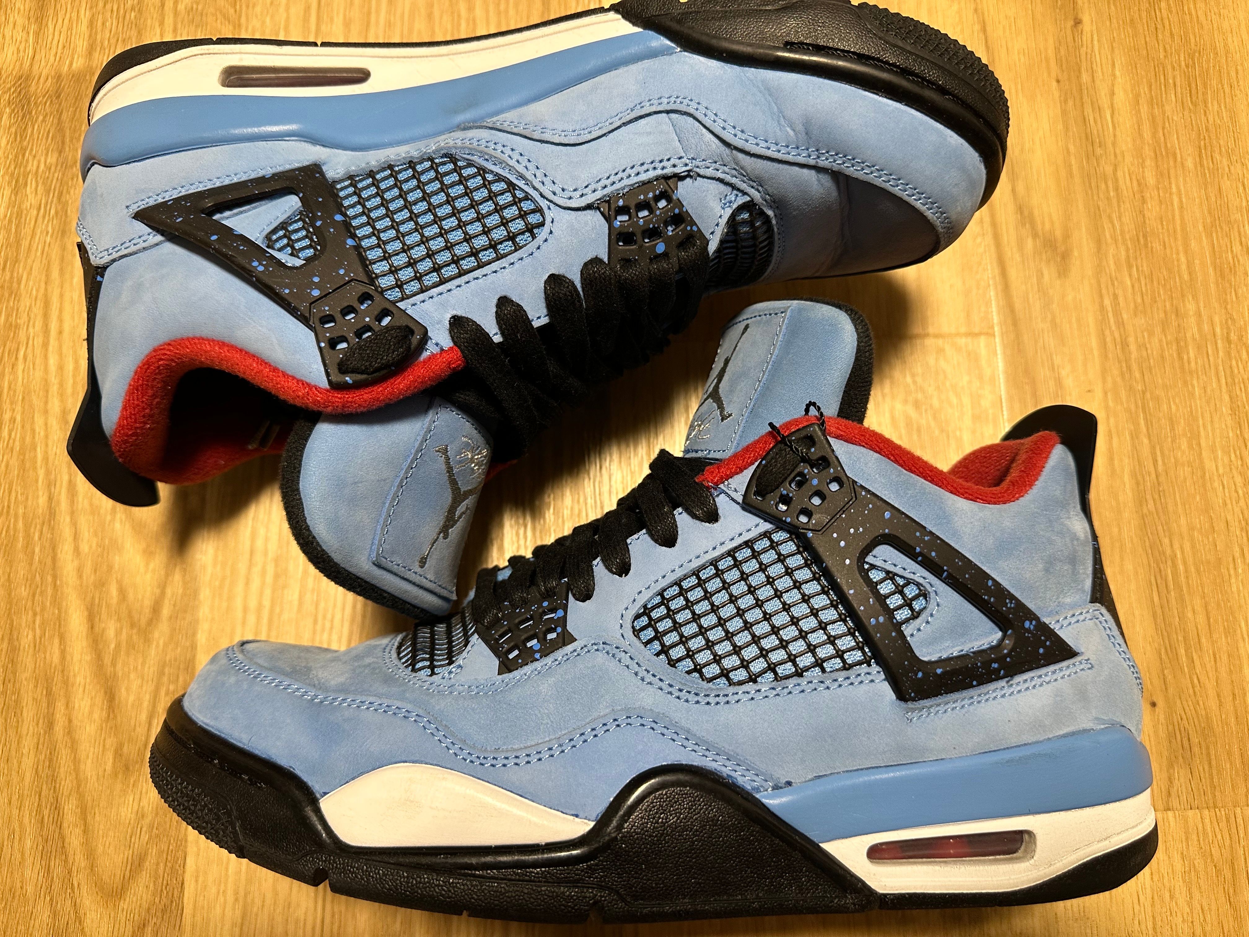 Travis Scott × Nike Air Jordan 4 Retro Cactus Jack "University Blue"
