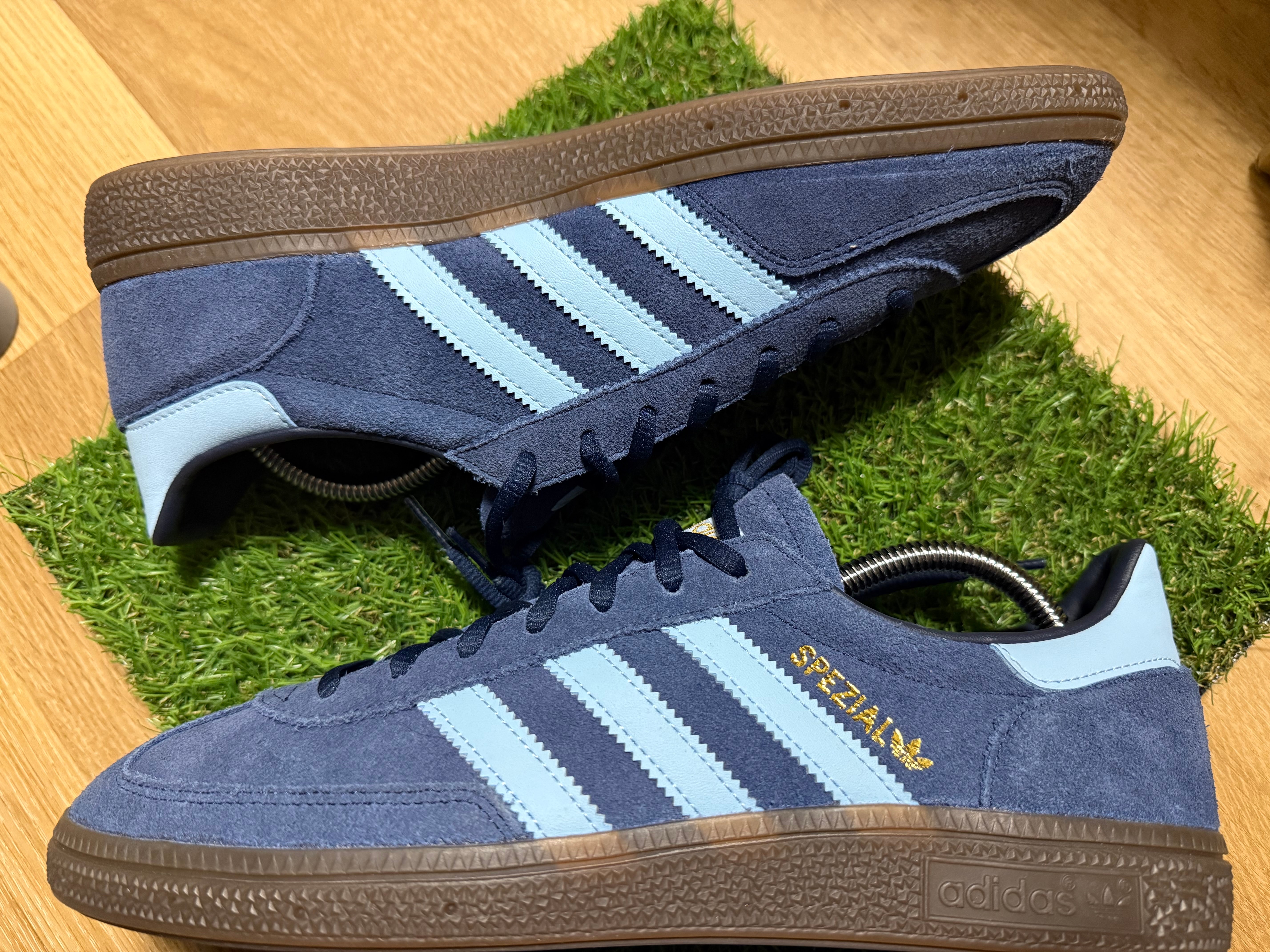 adidas Handball Spezial "College Navy/Clear Sky"
