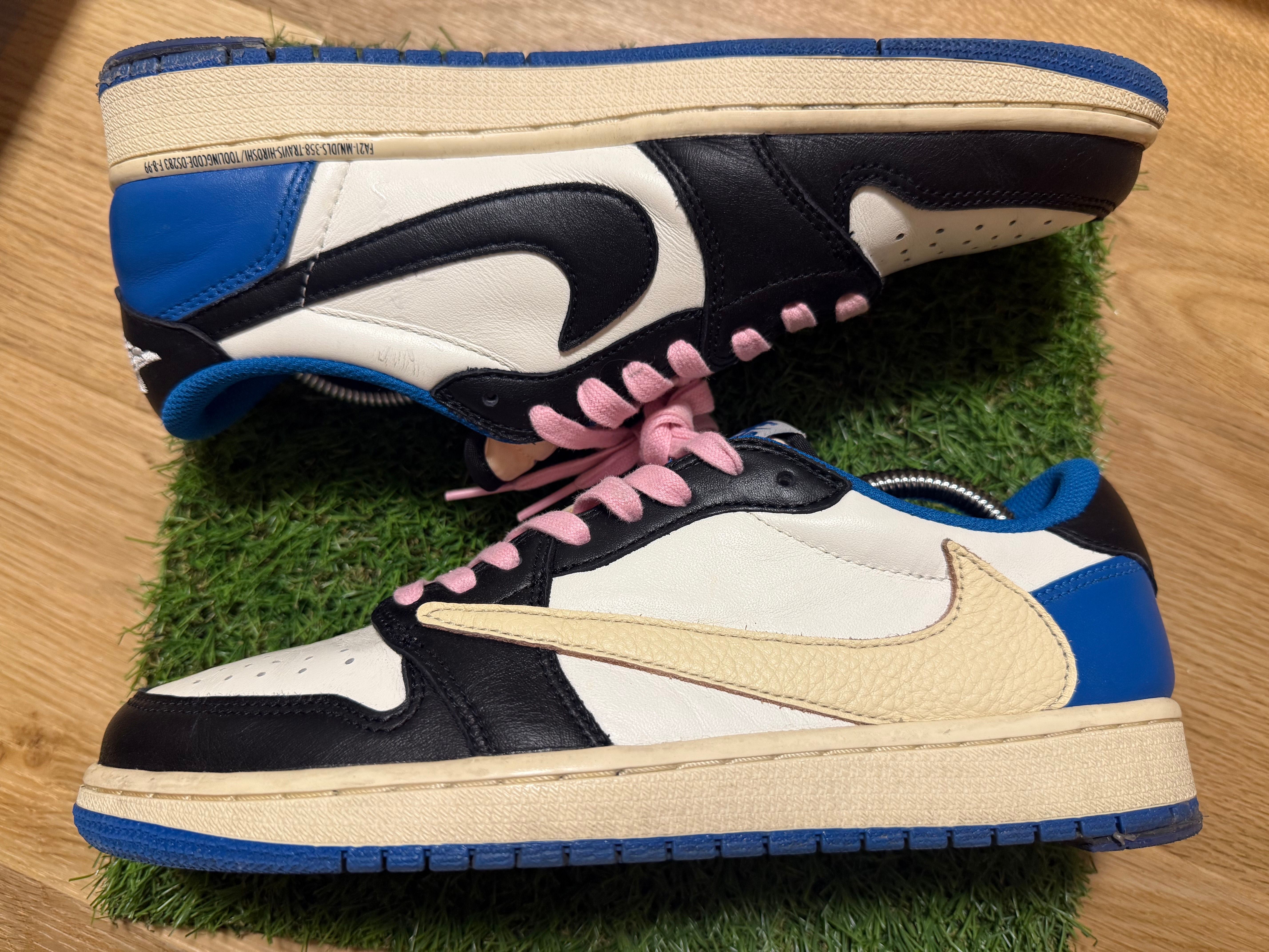 Travis Scott × fragment design × Nike Air Jordan 1 Low OG SP "Military Blue"